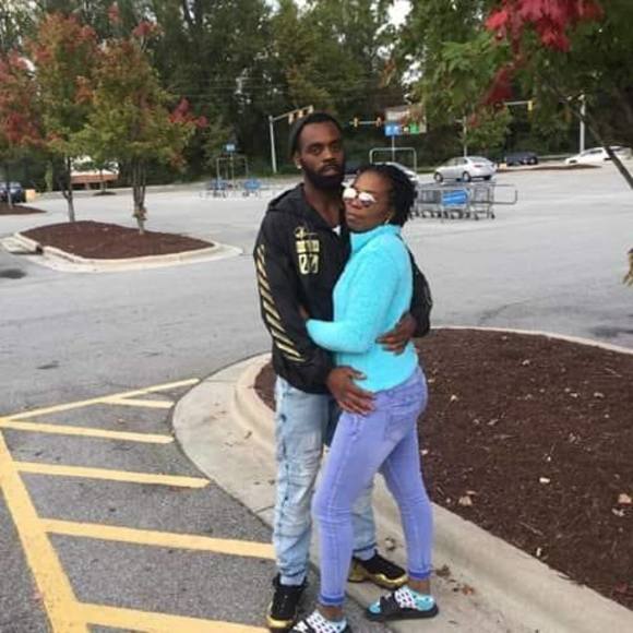 Meet your Posher, Devonelle - Picture 1 of 1